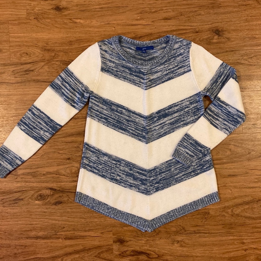 Apt 9 Sweater
